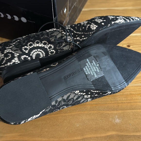 New Express Black Lace Pointed Toe Flats Sz 8 - Picture 5 of 5